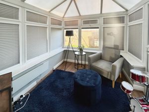 Photo 8- click for photo gallery